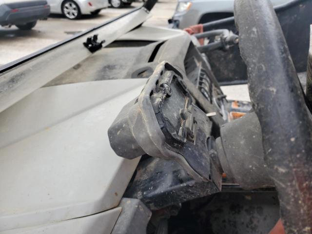 CAN-AM SIDEBYSIDE 2016