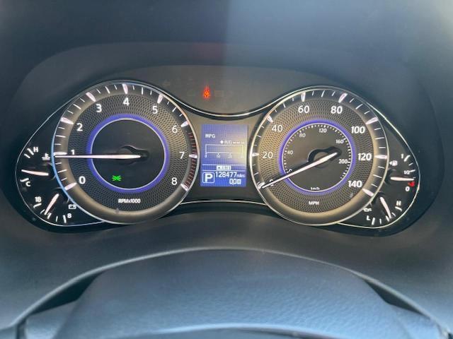 Фото 9 - INFINITI QX80