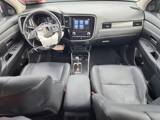 Фото 8 - MITSUBISHI OUTLANDER