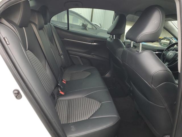 Фото 10 - TOYOTA CAMRY