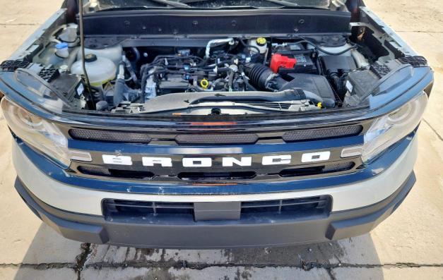 Фото 12 - FORD BRONCO