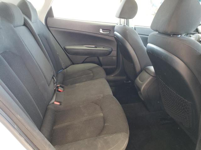 Фото 10 - KIA OPTIMA