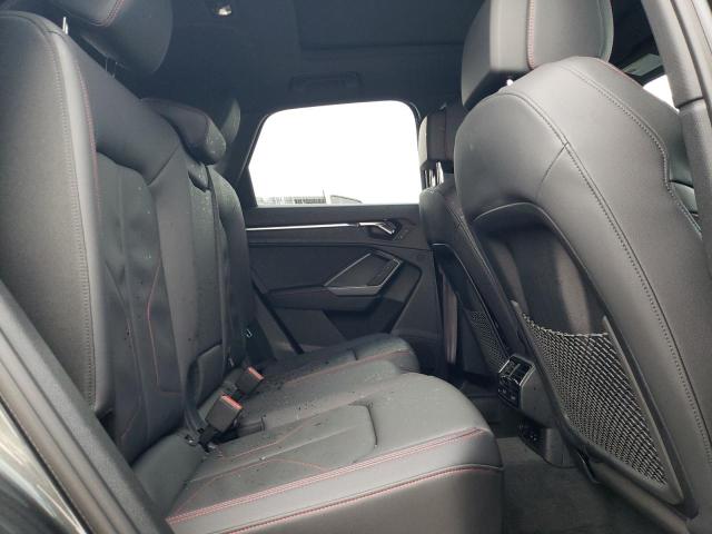 Фото 10 - AUDI Q3