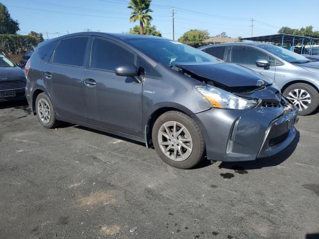 Фото 4 - TOYOTA PRIUS