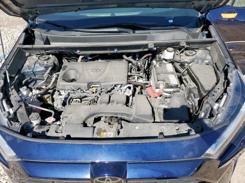 Фото 11 - TOYOTA RAV4