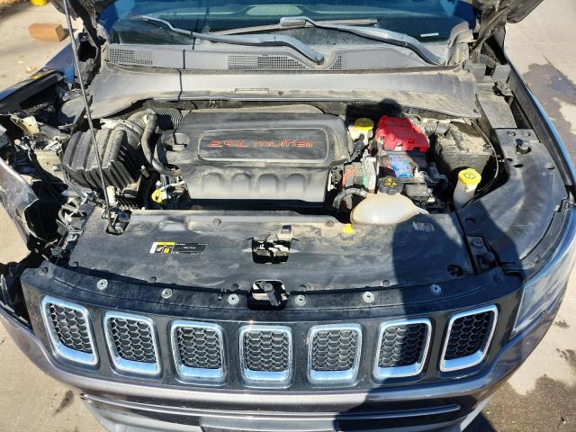 Фото 12 - JEEP COMPASS