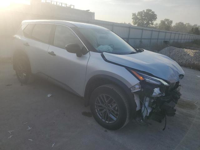 Фото 4 - NISSAN ROGUE