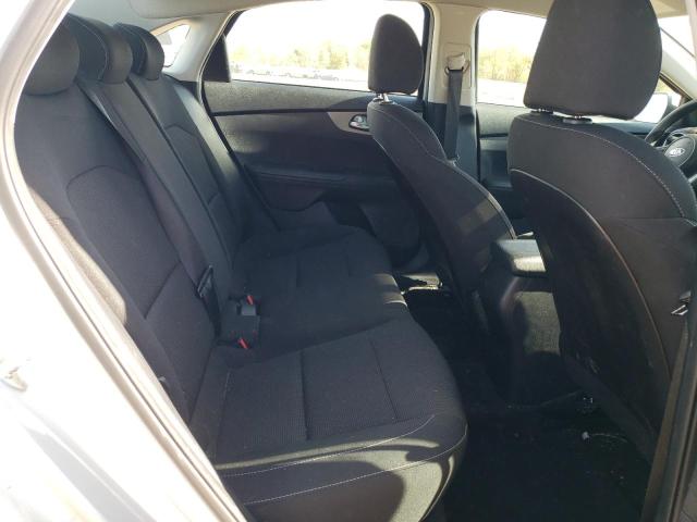 Фото 10 - KIA FORTE