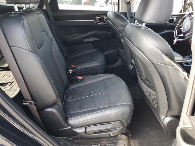 Фото 11 - KIA SORENTO