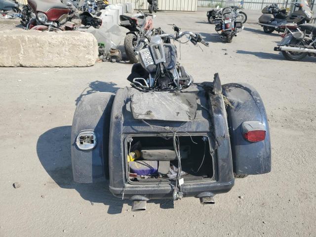 HARLEY-DAVIDSON FL 2012