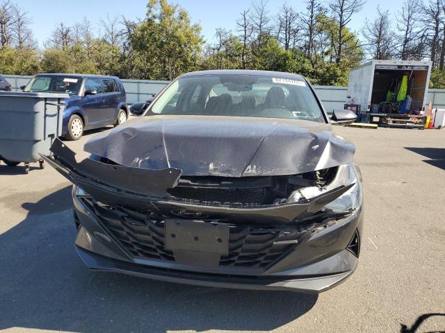 Фото 5 - HYUNDAI ELANTRA