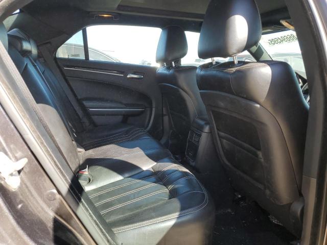 Фото 10 - CHRYSLER 300