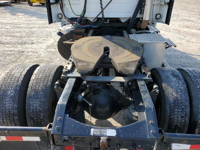 Фото 6 - VOLVO VN