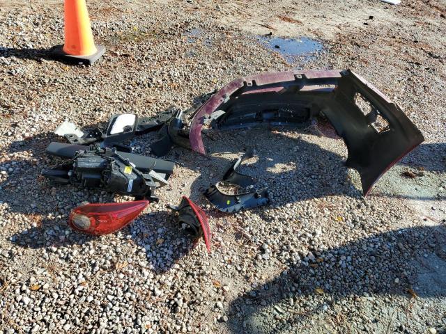 Фото 12 - MAZDA 3