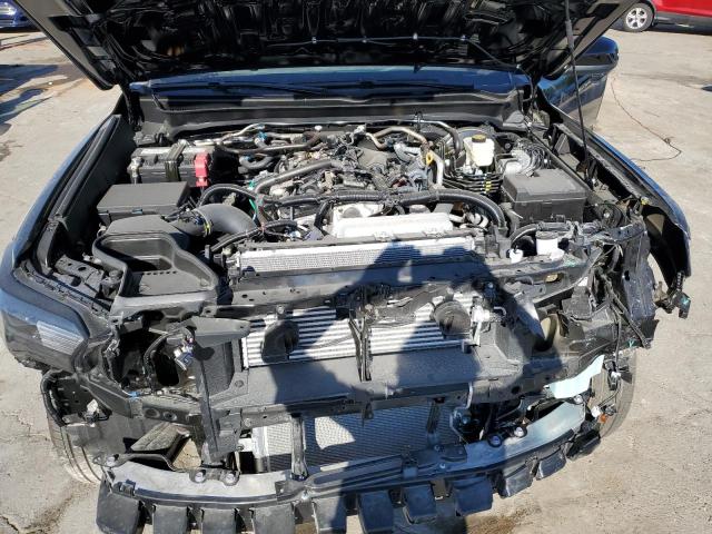 Фото 11 - TOYOTA TACOMA