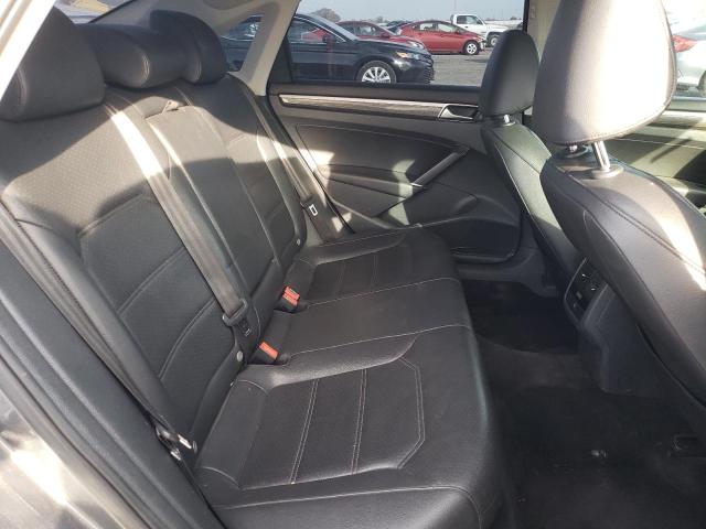 Фото 10 - VOLKSWAGEN PASSAT