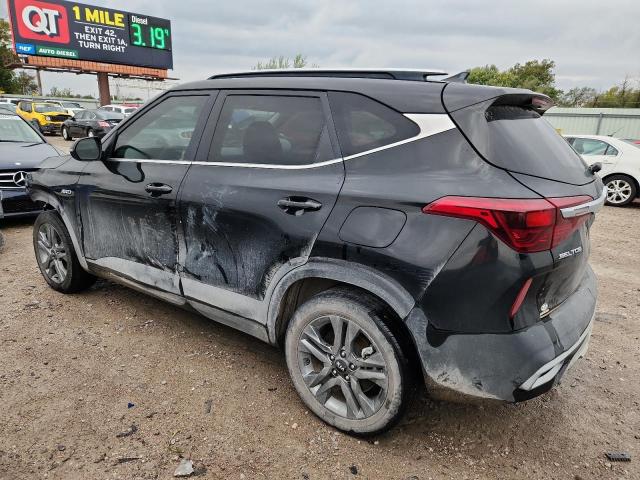 Фото 2 - KIA SELTOS