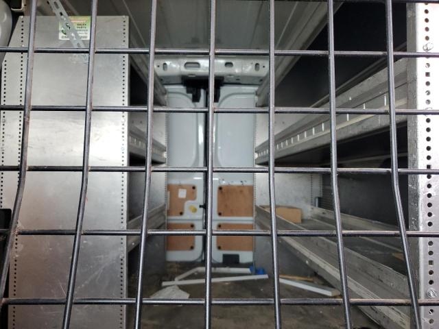 Фото 10 - FORD TRANSIT