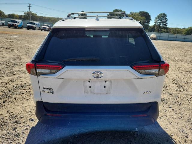 Фото 6 - TOYOTA RAV4