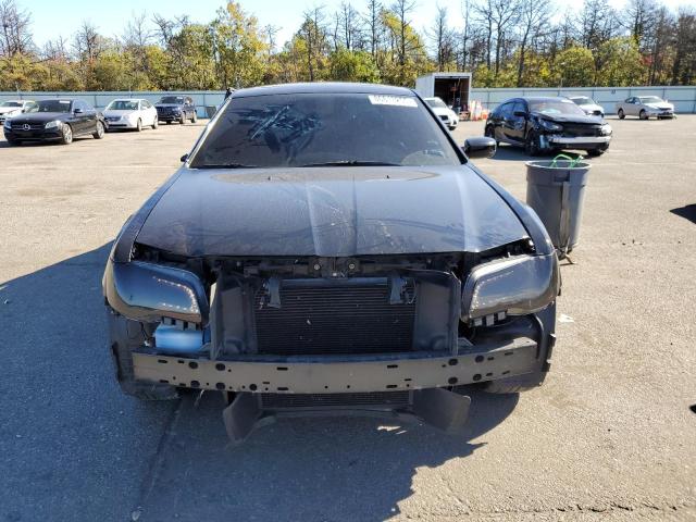 Фото 5 - CHRYSLER 300