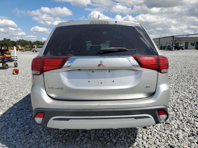 Фото 6 - MITSUBISHI OUTLANDER