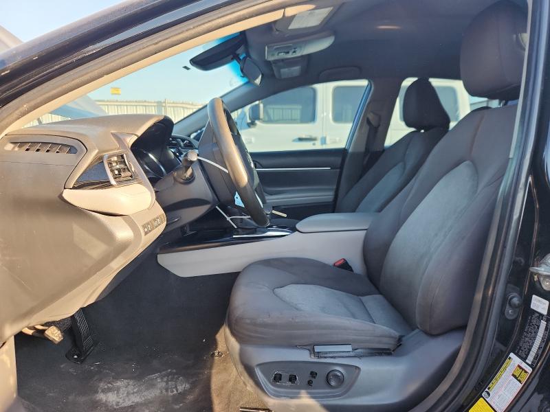 Фото 7 - TOYOTA CAMRY