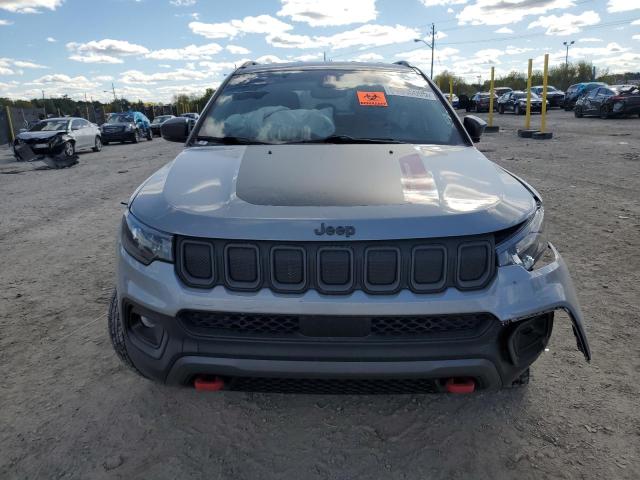 Фото 5 - JEEP COMPASS