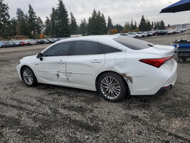 Фото 2 - TOYOTA AVALON