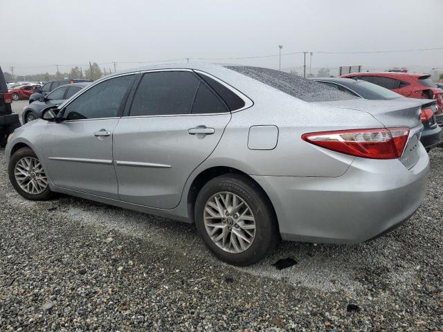 Фото 2 - TOYOTA CAMRY