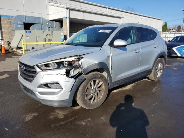 Фото 1 - HYUNDAI TUCSON