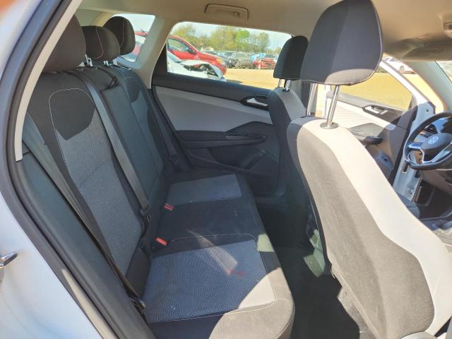 Фото 10 - VOLKSWAGEN TAOS S