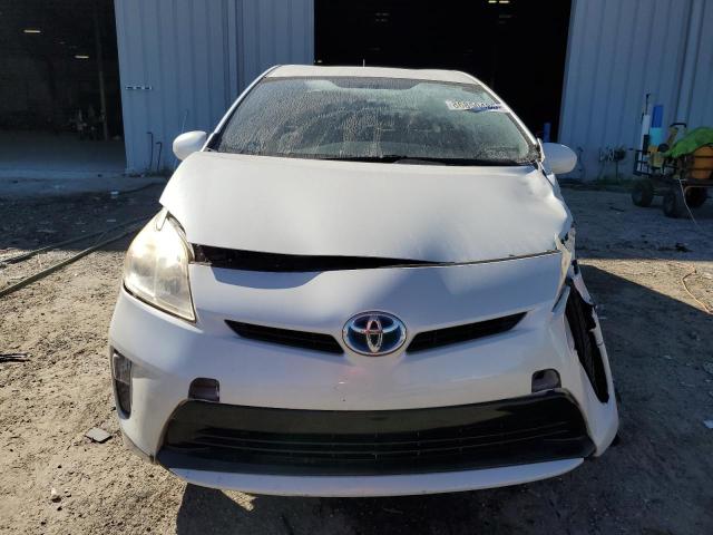 Фото 5 - TOYOTA PRIUS