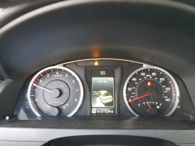 Фото 9 - TOYOTA CAMRY