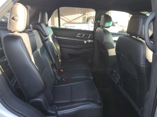 Фото 10 - FORD EXPLORER