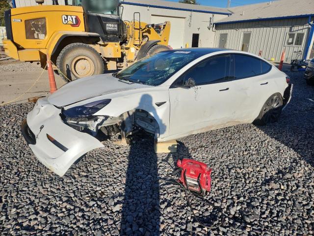 Фото 1 - TESLA MODEL 3