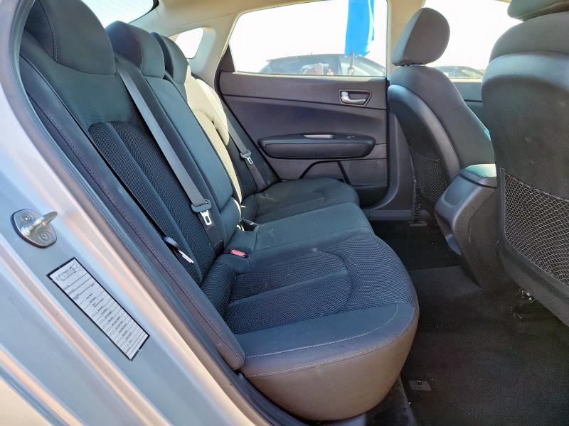 Фото 10 - KIA OPTIMA