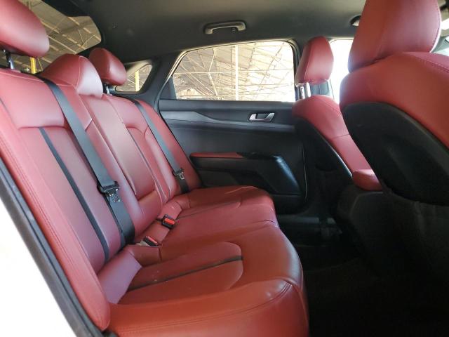 Фото 10 - KIA K5