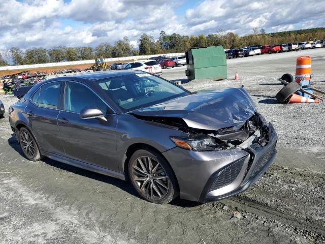 Фото 4 - TOYOTA CAMRY