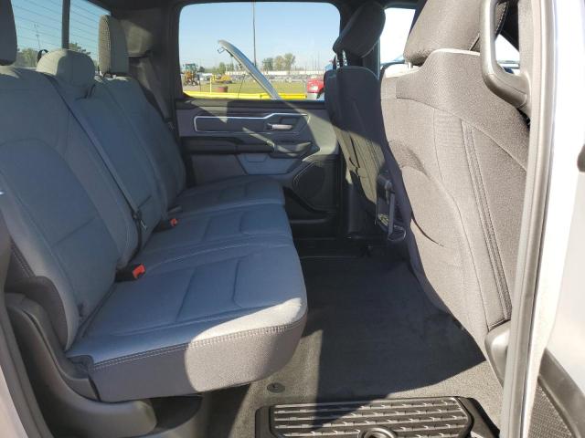 Фото 10 - RAM 1500