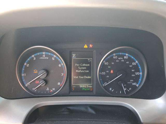 Фото 9 - TOYOTA RAV4