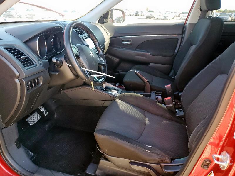 Фото 7 - MITSUBISHI OUTLANDER