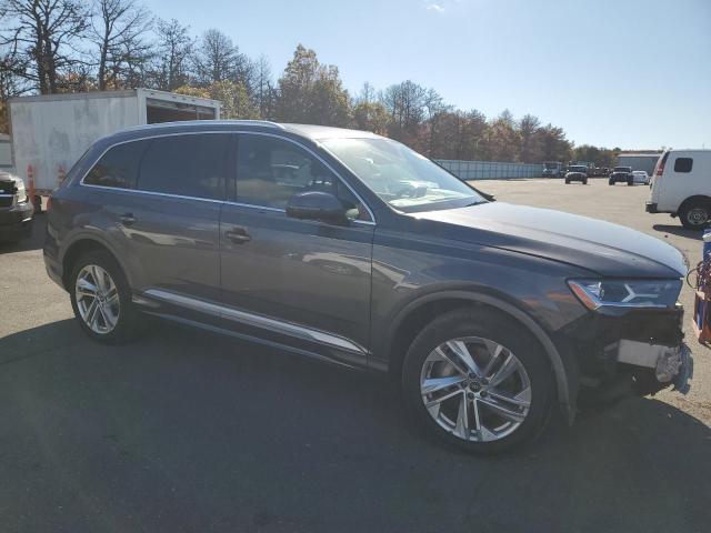 Фото 4 - AUDI Q7