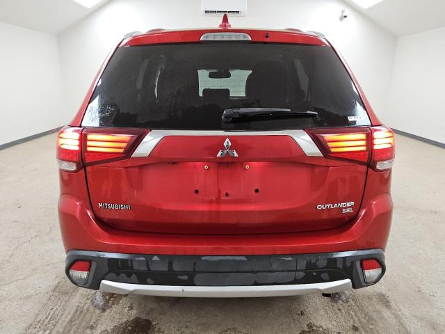 Фото 6 - MITSUBISHI OUTLANDER