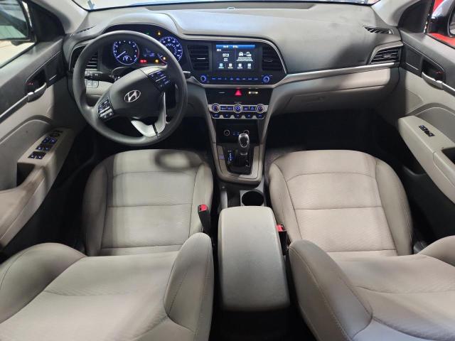 Фото 8 - HYUNDAI ELANTRA