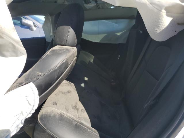 Фото 10 - TESLA MODEL 3