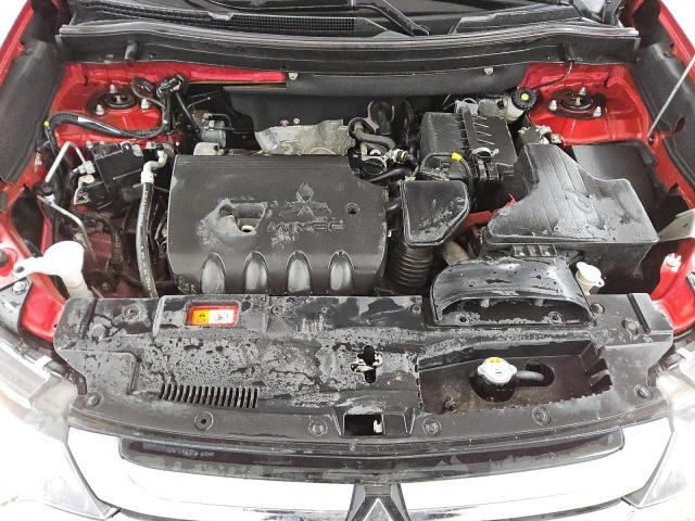 Фото 12 - MITSUBISHI OUTLANDER