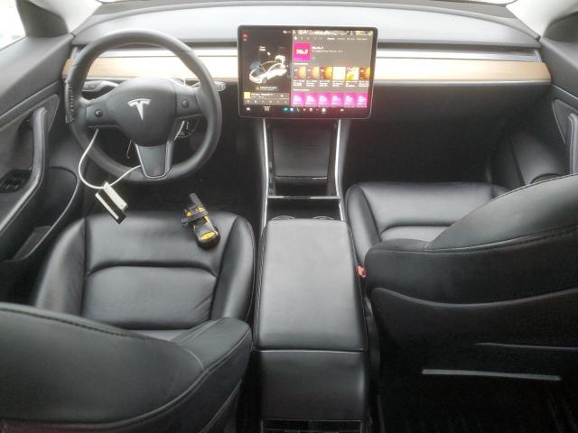 Фото 8 - TESLA MODEL 3