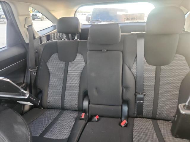 Фото 10 - KIA SORENTO