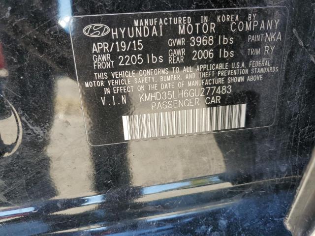 Фото 12 - HYUNDAI ELANTRA