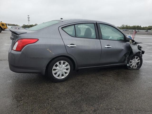 Фото 3 - NISSAN VERSA